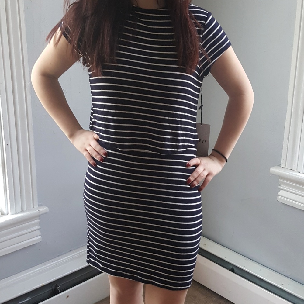 NWY Pullover Navy and White Striped t-shirt dress